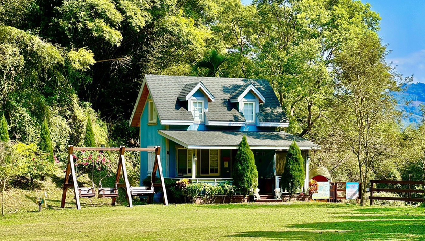 小木屋 - 藍鵲房